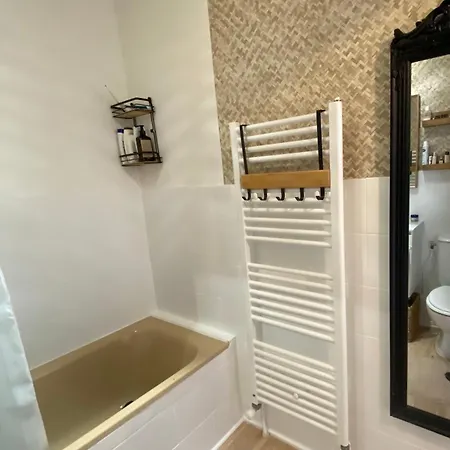 Apartmán Entierement Renove Avec Grande Terrasse Pour 4 Personnes - Cap D'agde